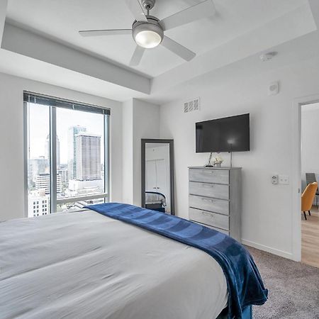 Luxury 1 Bedroom With Den Downtown Tampa Apt - City Views, Rooftop Pool, Workspace エクステリア 写真