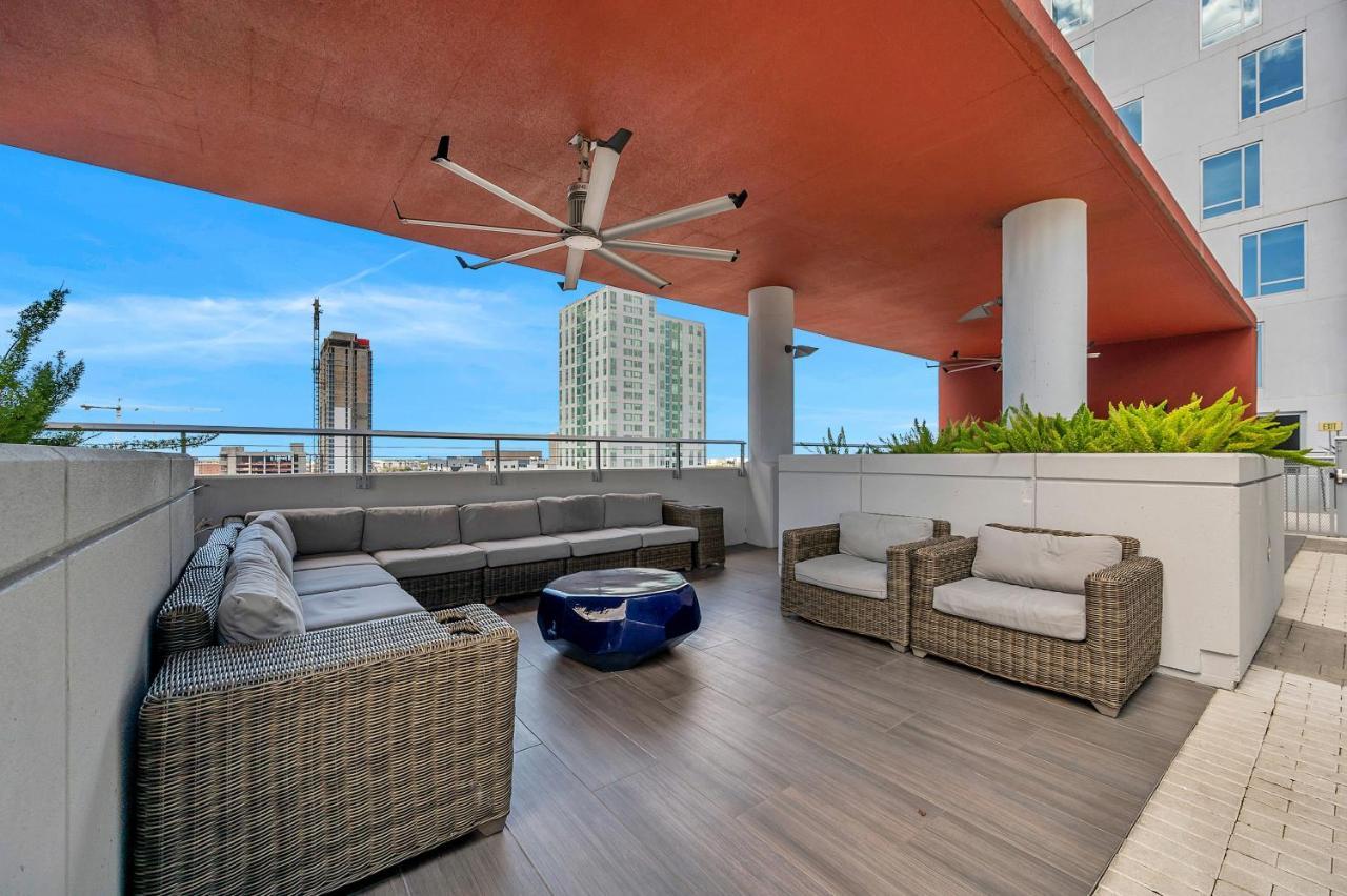 Luxury 1 Bedroom With Den Downtown Tampa Apt - City Views, Rooftop Pool, Workspace エクステリア 写真