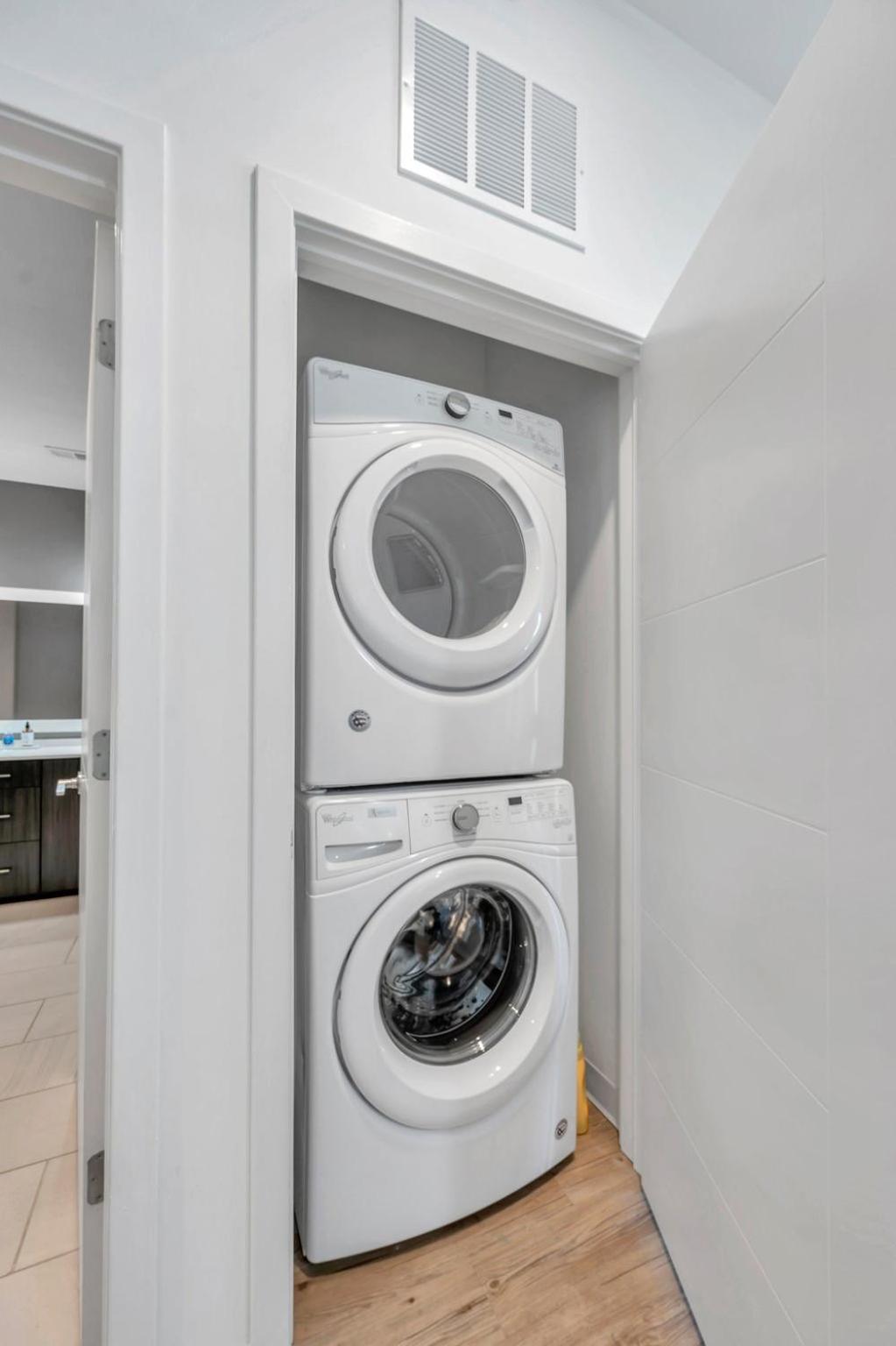 Luxury 1 Bedroom With Den Downtown Tampa Apt - City Views, Rooftop Pool, Workspace エクステリア 写真