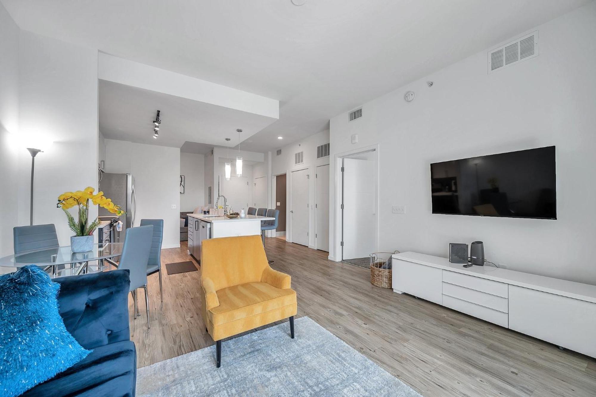 Luxury 1 Bedroom With Den Downtown Tampa Apt - City Views, Rooftop Pool, Workspace エクステリア 写真