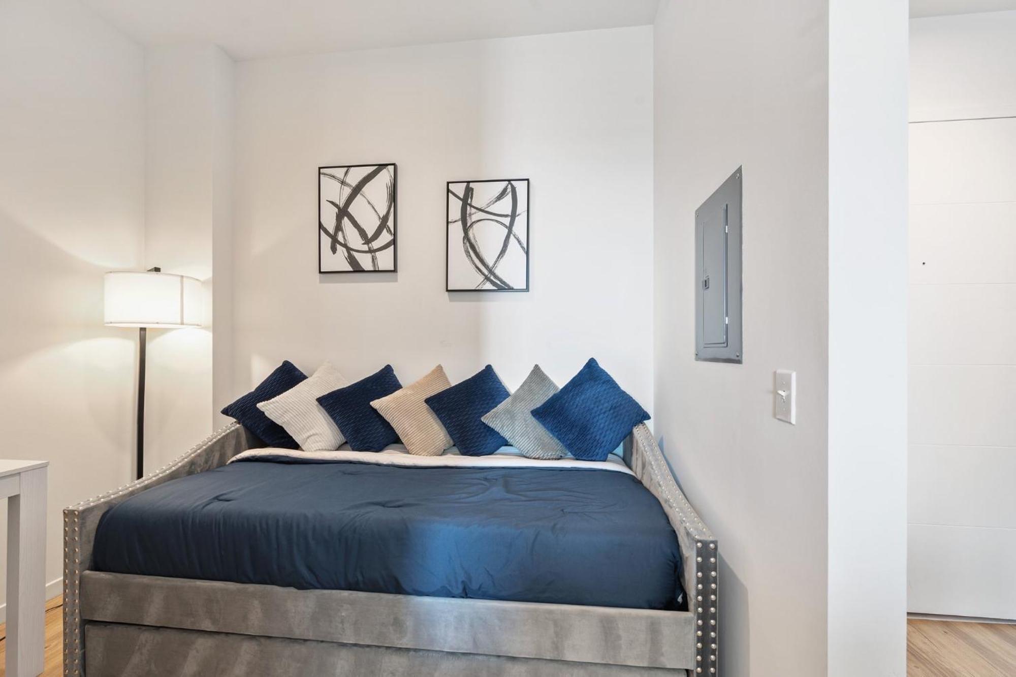Luxury 1 Bedroom With Den Downtown Tampa Apt - City Views, Rooftop Pool, Workspace エクステリア 写真